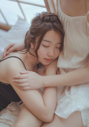 黄色泡妞_4K动漫在线观看